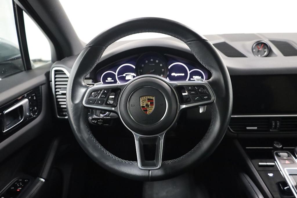 Thumbnail: 2021 Porsche Cayenne - 14