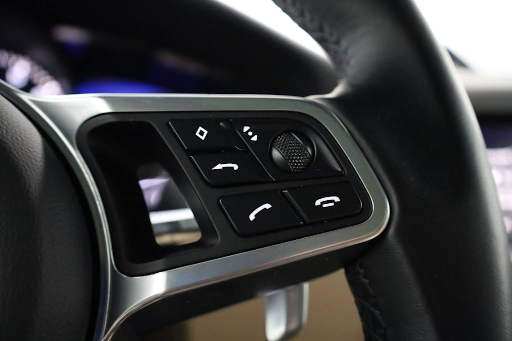 2022 Porsche Cayenne Base 34