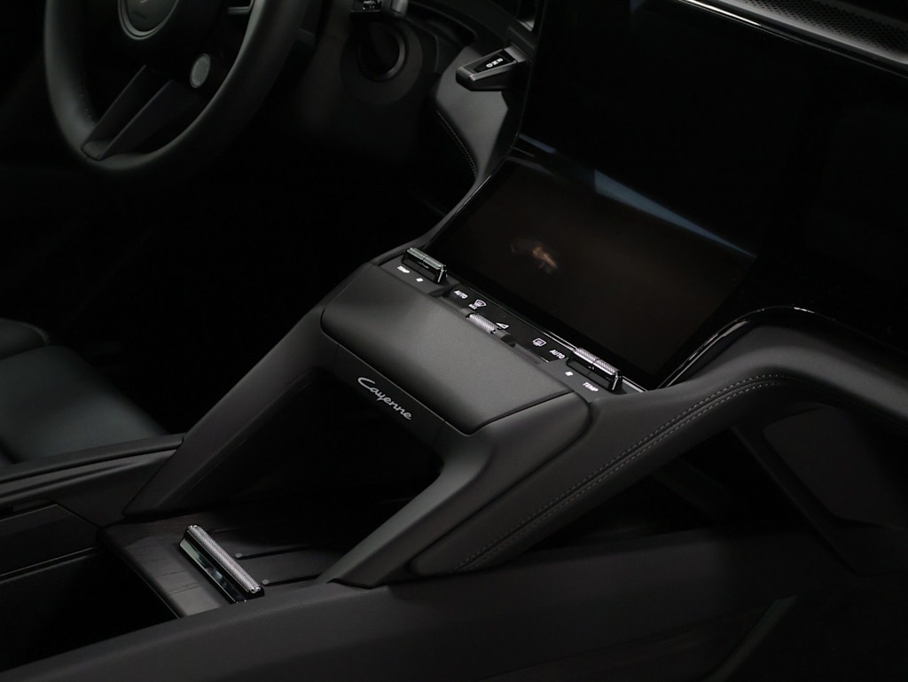 Thumbnail: 2026 Porsche Cayenne - 15