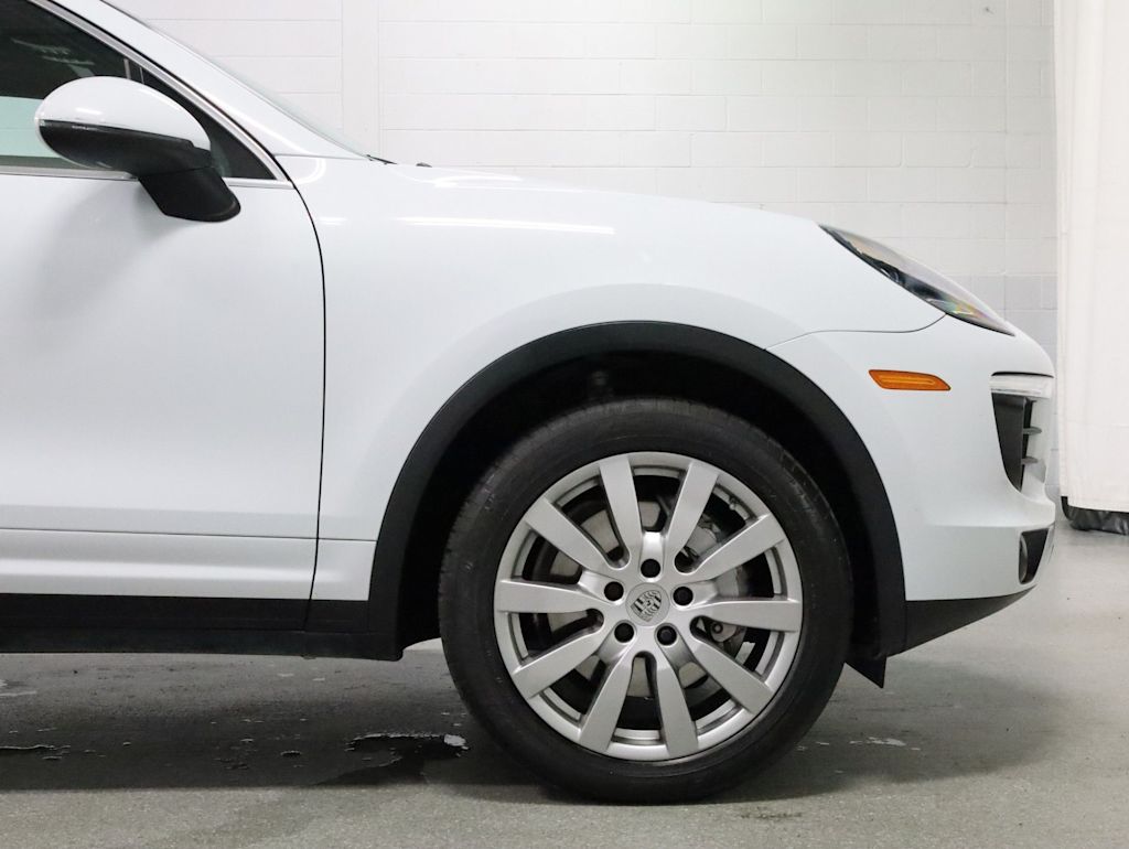 Thumbnail: 2015 Porsche Cayenne - 7
