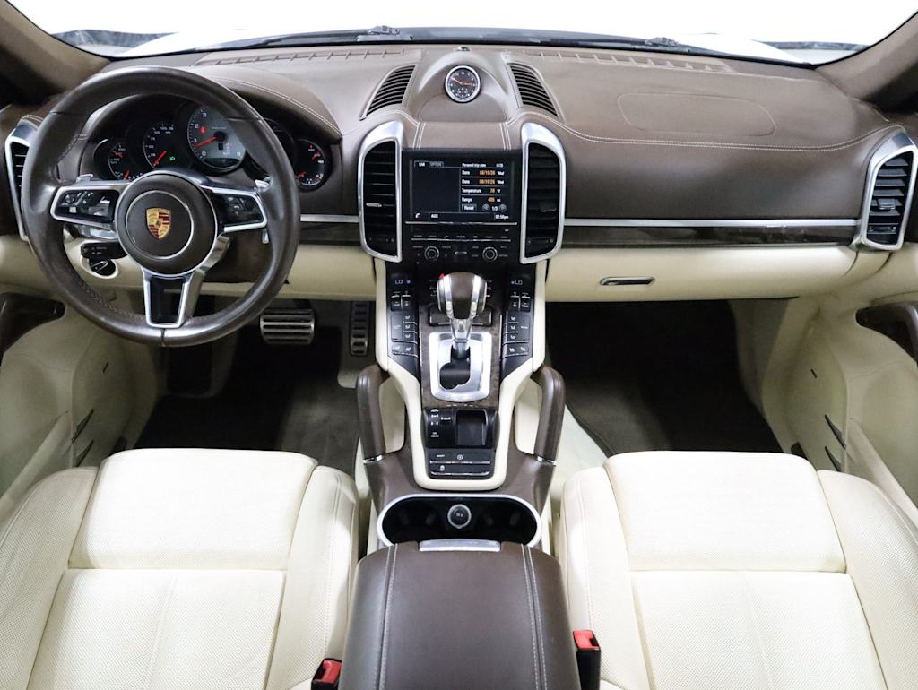 Thumbnail: 2015 Porsche Cayenne - 13