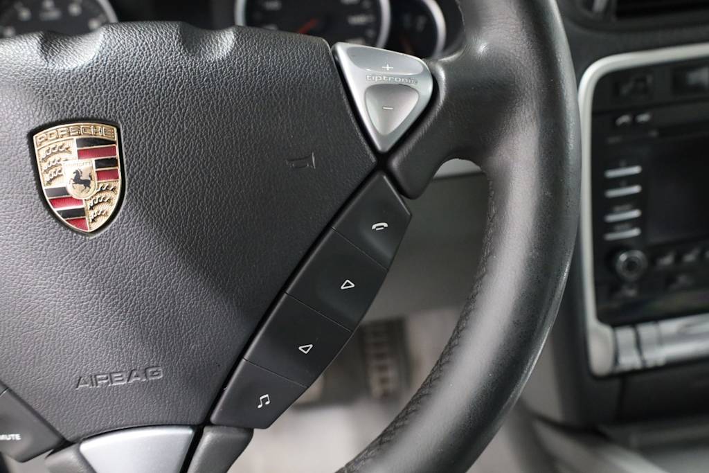 Thumbnail: 2009 Porsche Cayenne - 30