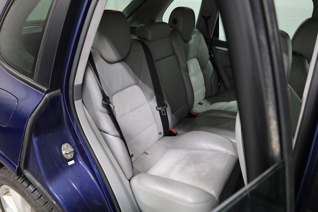 Thumbnail: 2009 Porsche Cayenne - 36