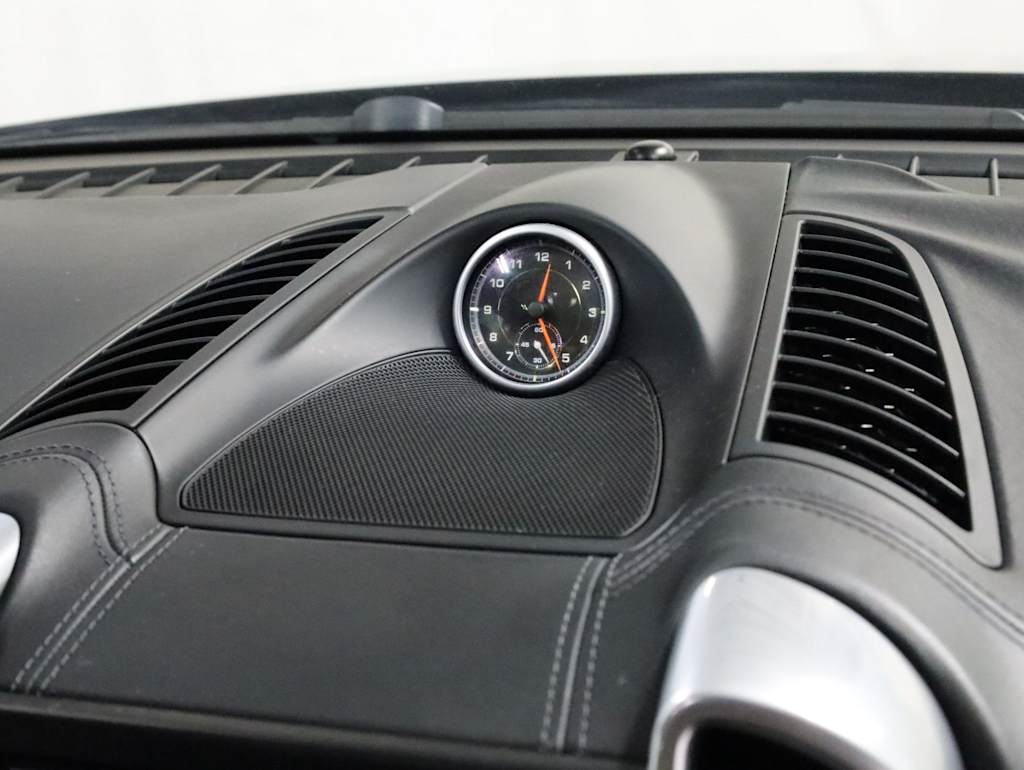 Thumbnail: 2016 Porsche Cayenne - 30