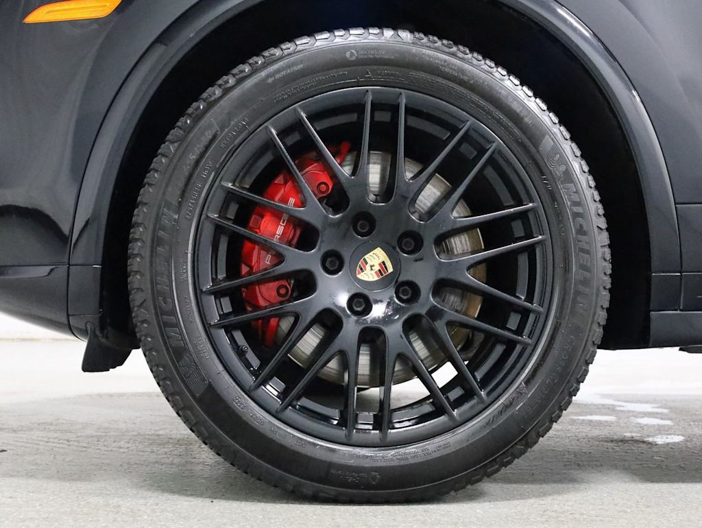 Thumbnail: 2016 Porsche Cayenne - 42
