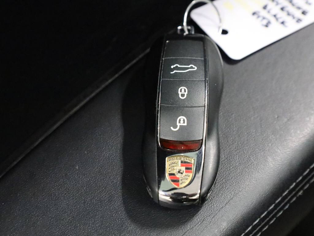 Thumbnail: 2016 Porsche Cayenne - 44