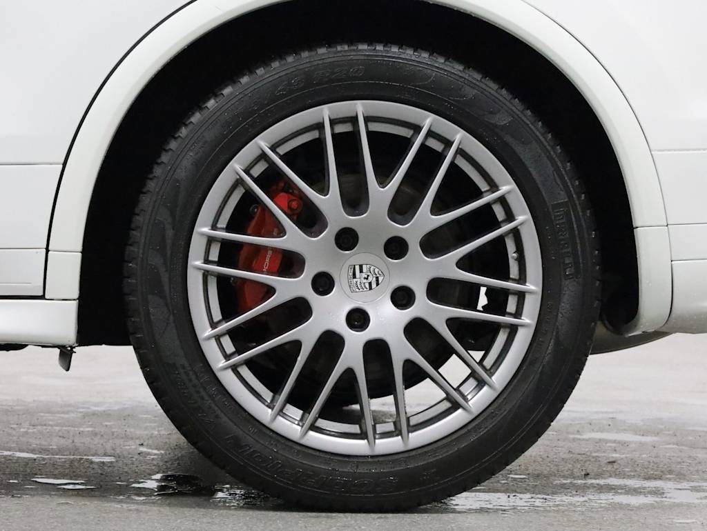 Thumbnail: 2016 Porsche Cayenne - 42
