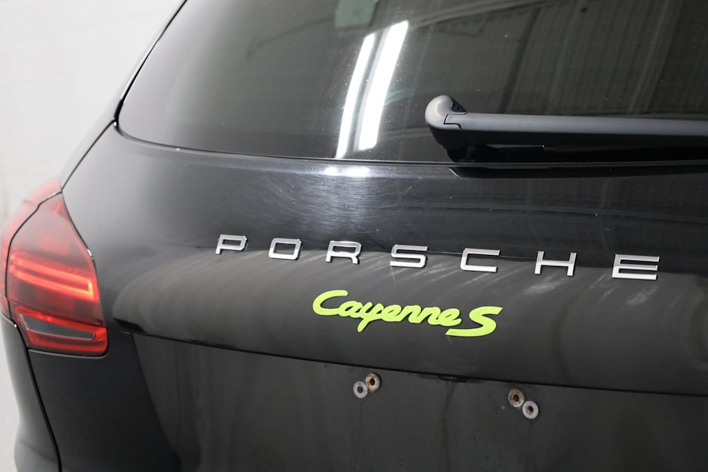 Thumbnail: 2017 Porsche Cayenne - 7