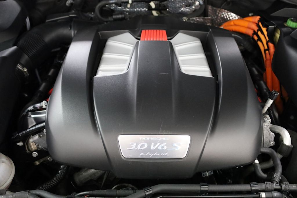 Thumbnail: 2017 Porsche Cayenne - 9