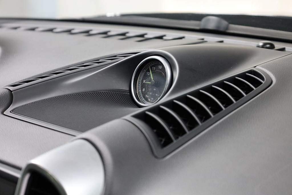 Thumbnail: 2017 Porsche Cayenne - 32