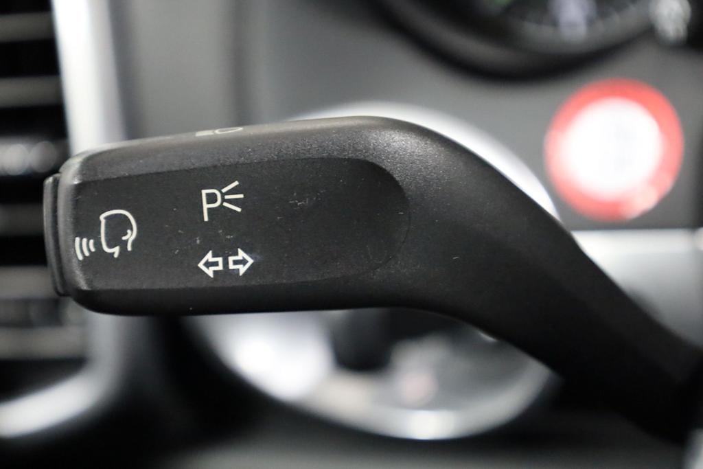 Thumbnail: 2017 Porsche Cayenne - 37