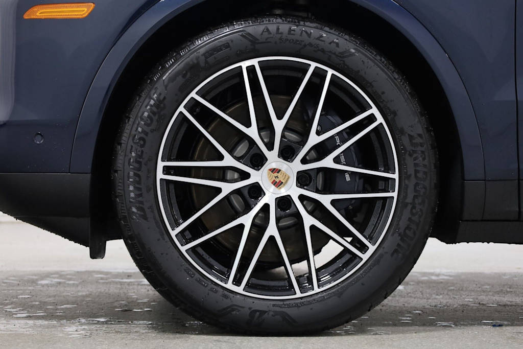 Thumbnail: 2026 Porsche Cayenne - 42