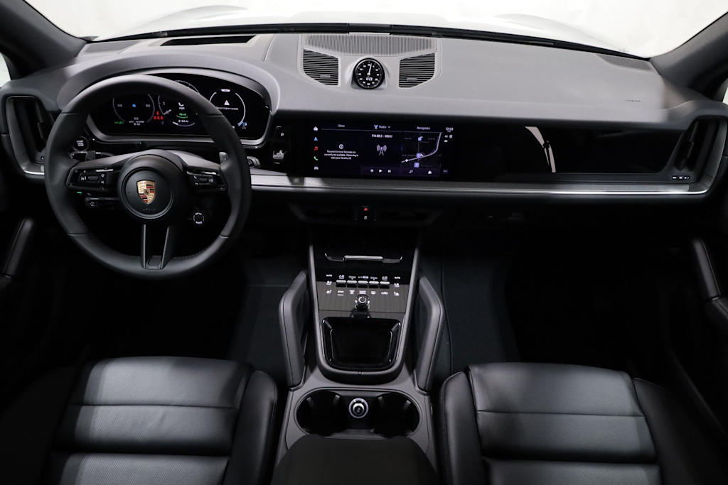 Thumbnail: 2026 Porsche Cayenne - 14