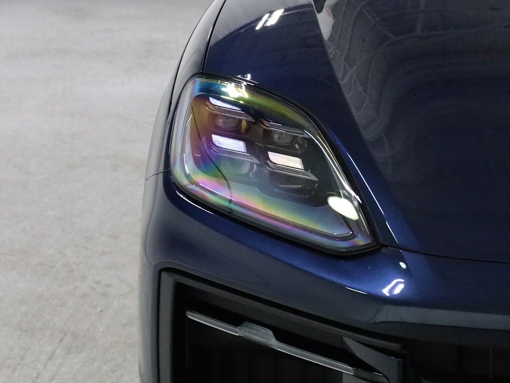 Thumbnail: 2025 Porsche Cayenne - 26