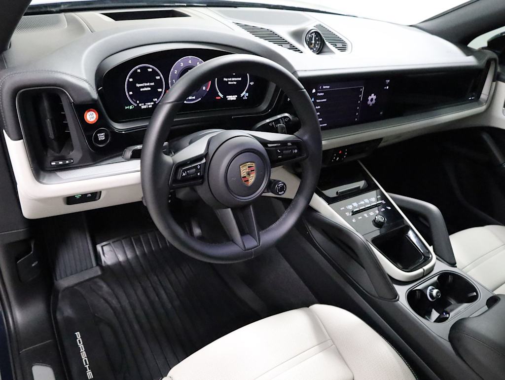 Thumbnail: 2025 Porsche Cayenne - 2