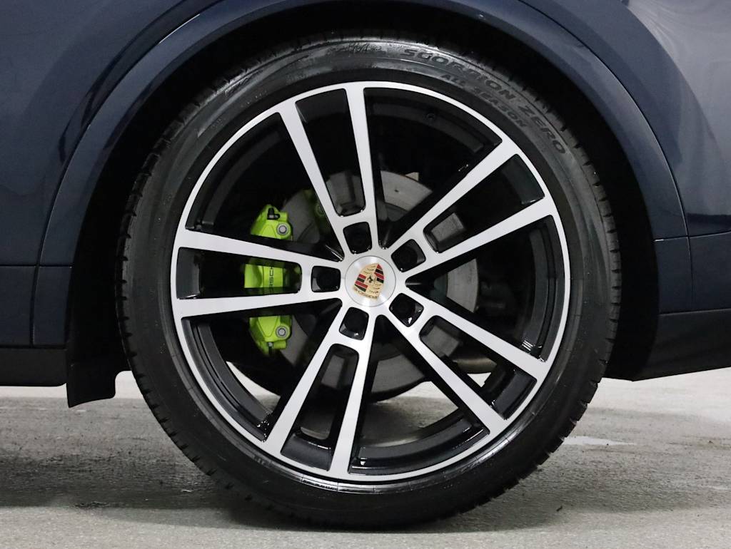 Thumbnail: 2025 Porsche Cayenne - 44