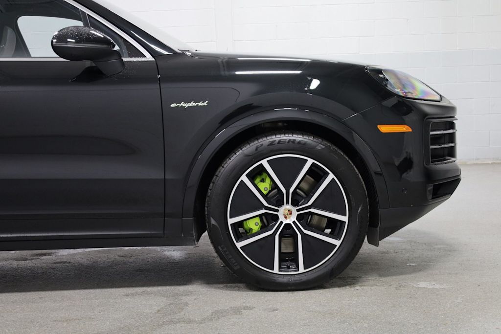 Thumbnail: 2025 Porsche Cayenne - 8
