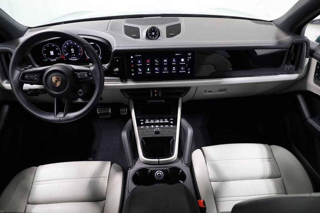 Thumbnail: 2025 Porsche Cayenne - 15
