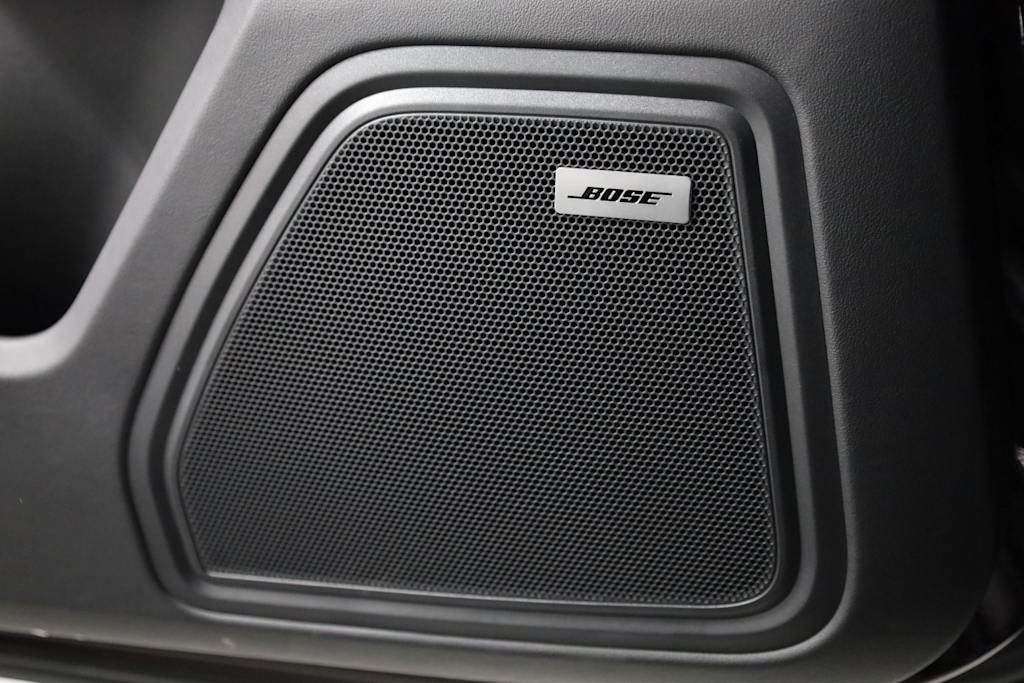 Thumbnail: 2025 Porsche Macan - 27