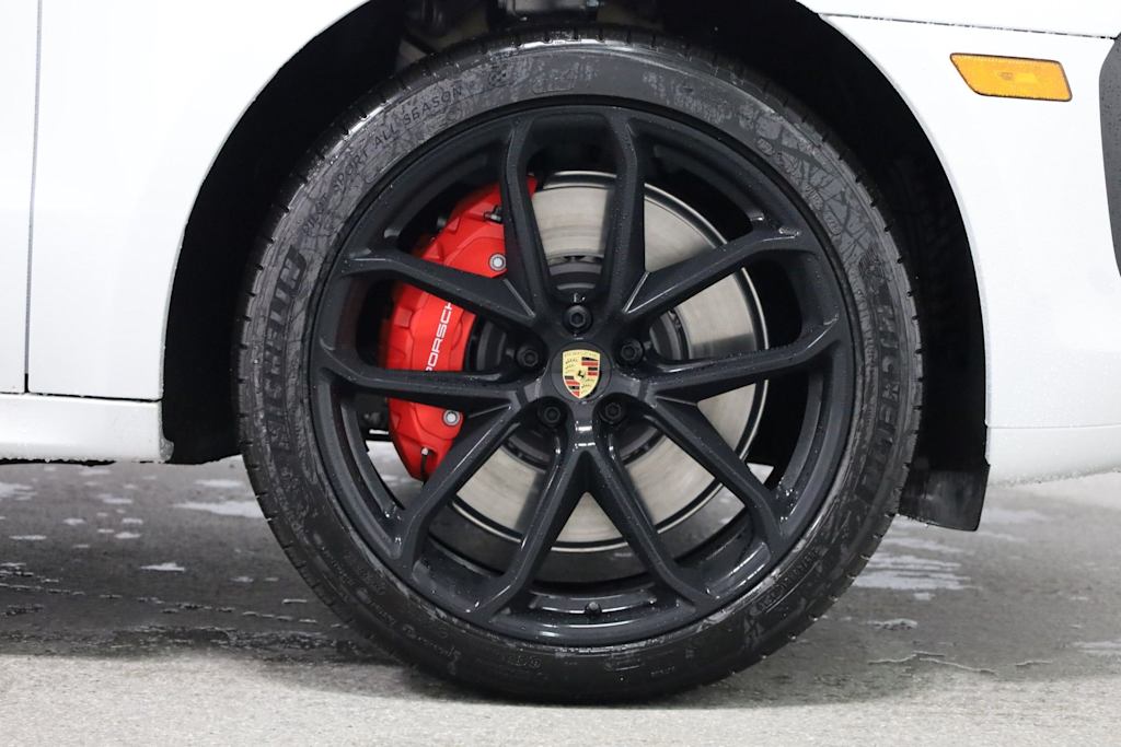 Thumbnail: 2026 Porsche Macan - 23