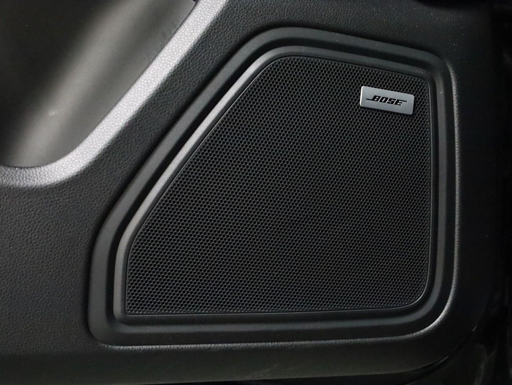 Thumbnail: 2020 Porsche Macan - 12