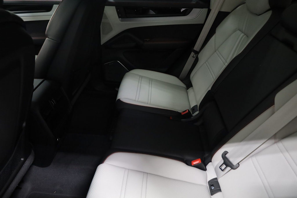 Thumbnail: 2025 Porsche Cayenne - 12