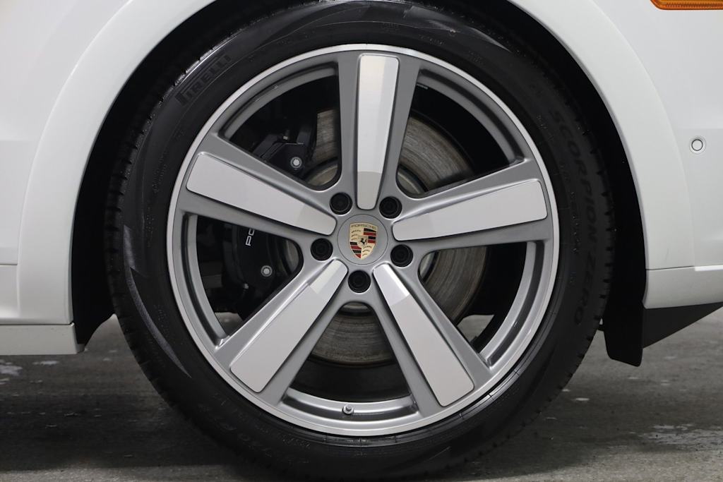 Thumbnail: 2025 Porsche Cayenne - 23