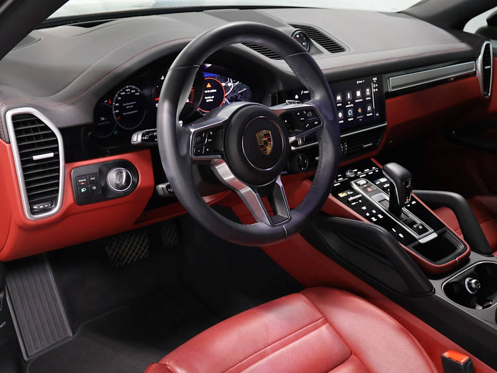 Thumbnail: 2023 Porsche Cayenne - 2