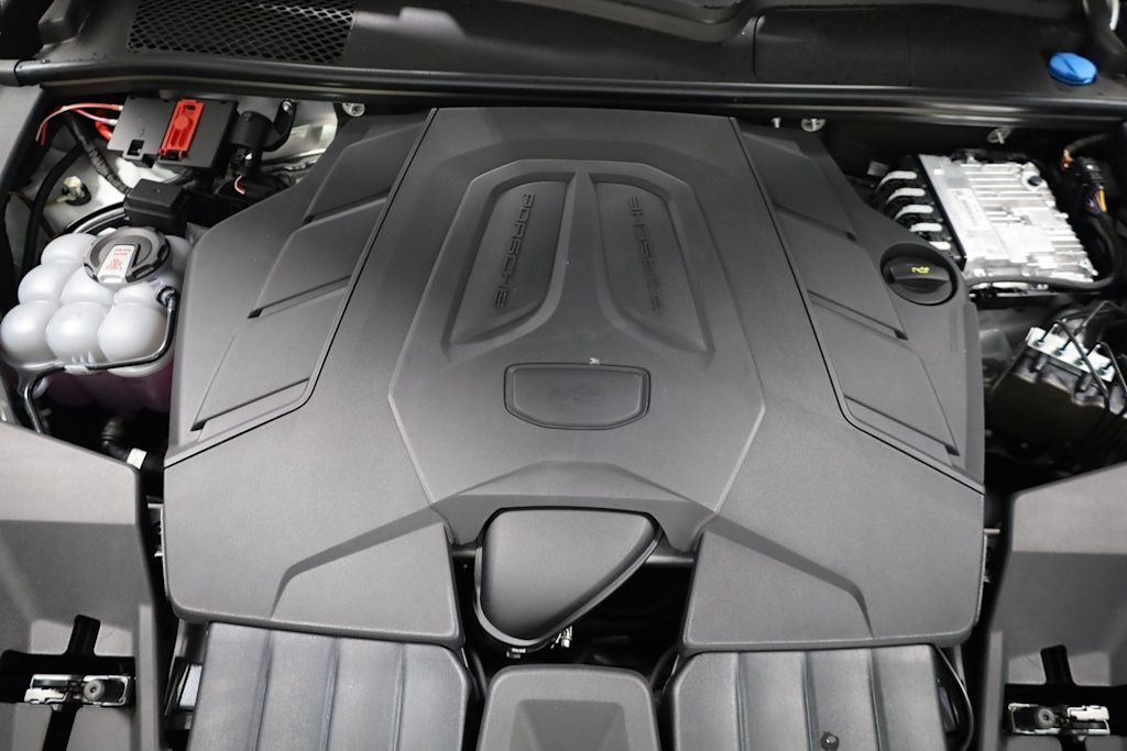 Thumbnail: 2026 Porsche Cayenne - 9