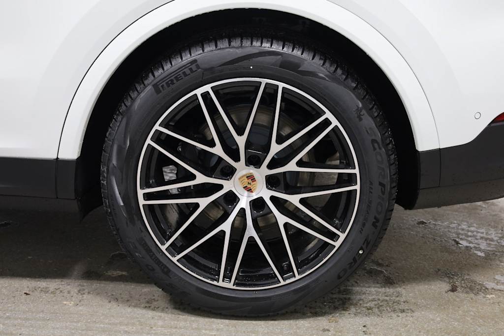 Thumbnail: 2026 Porsche Cayenne - 42