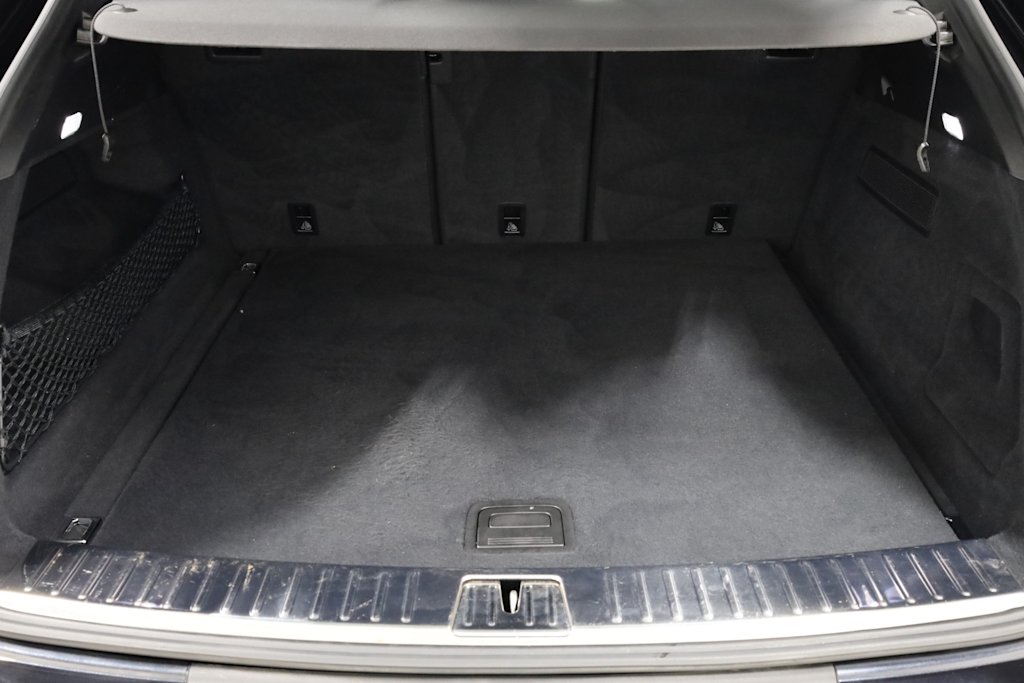 2021 Porsche Cayenne Base 19