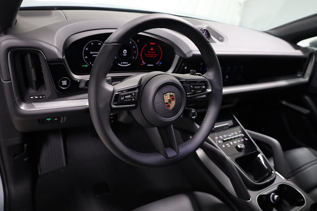 Thumbnail: 2026 Porsche Cayenne - 2