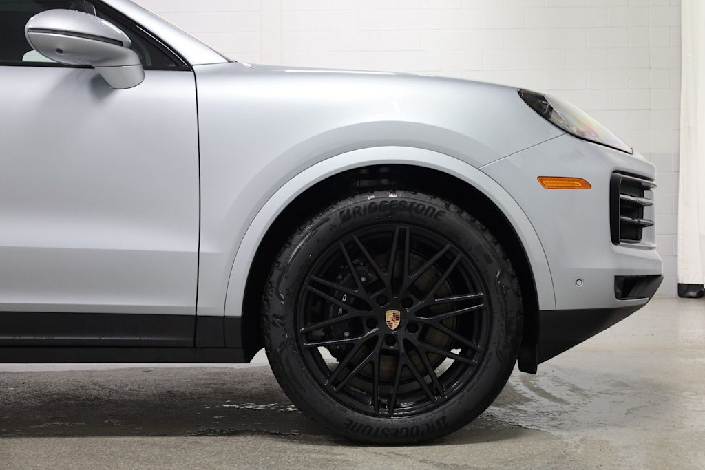 Thumbnail: 2026 Porsche Cayenne - 8