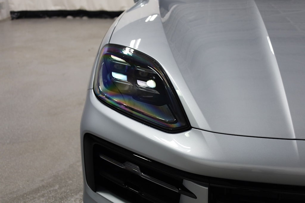 Thumbnail: 2026 Porsche Cayenne - 7