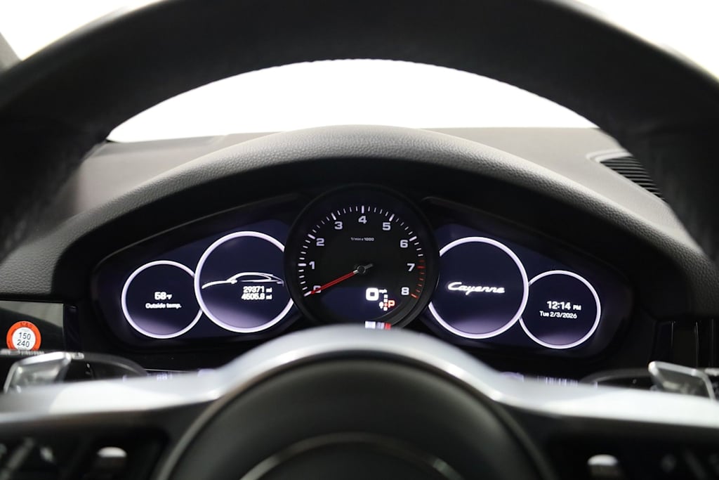 Thumbnail: 2023 Porsche Cayenne - 18