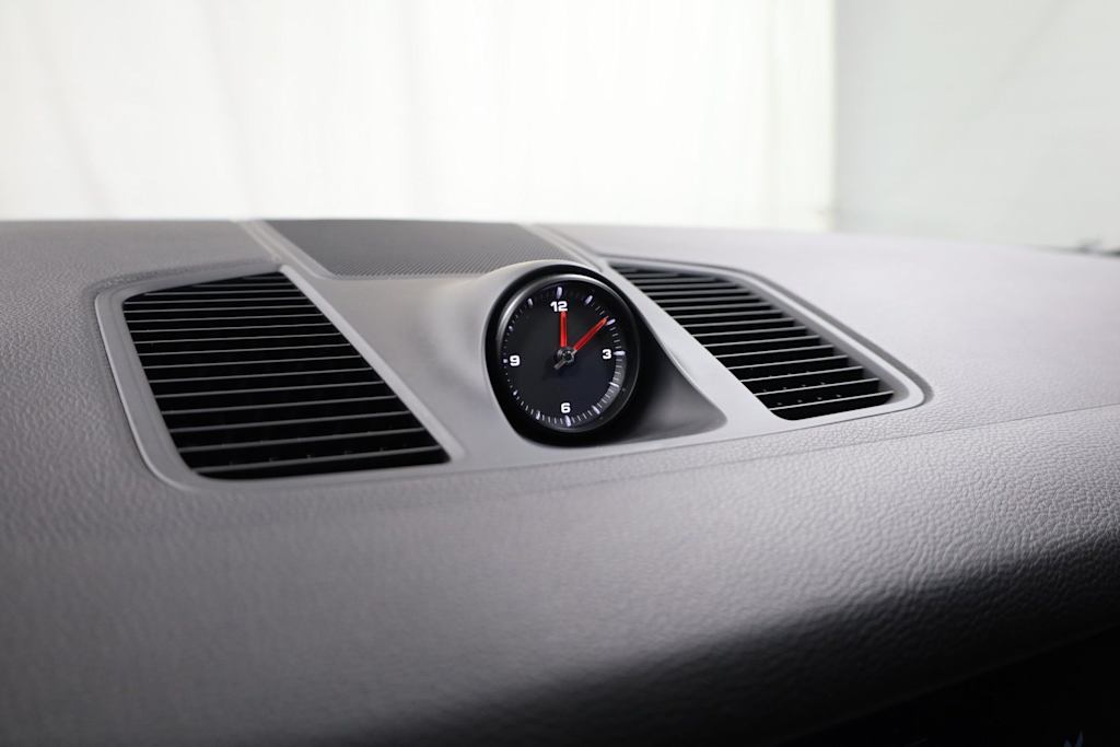 Thumbnail: 2023 Porsche Cayenne - 28