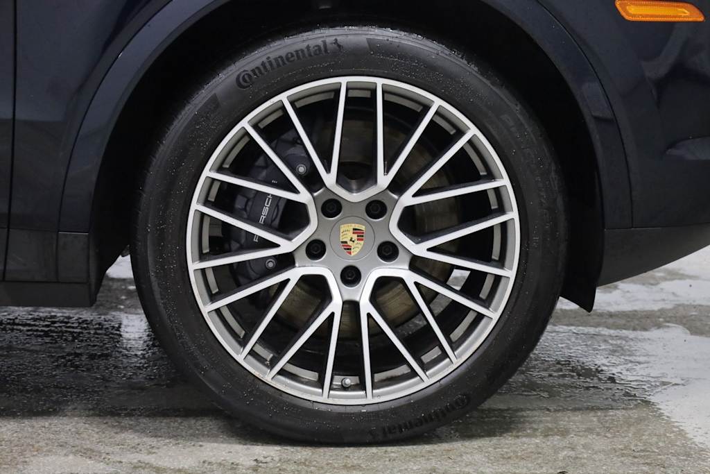 Thumbnail: 2023 Porsche Cayenne - 24