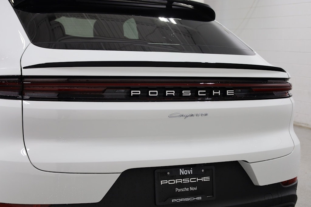 Thumbnail: 2026 Porsche Cayenne - 7