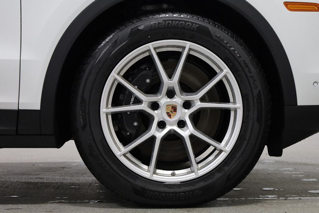 Thumbnail: 2026 Porsche Cayenne - 23