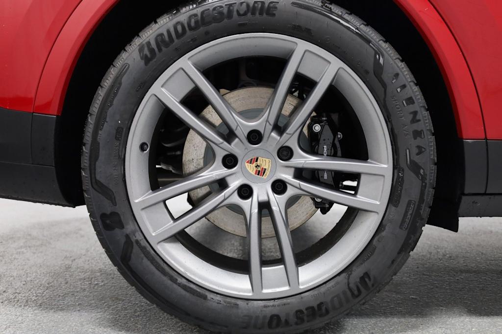 Thumbnail: 2025 Porsche Cayenne - 40