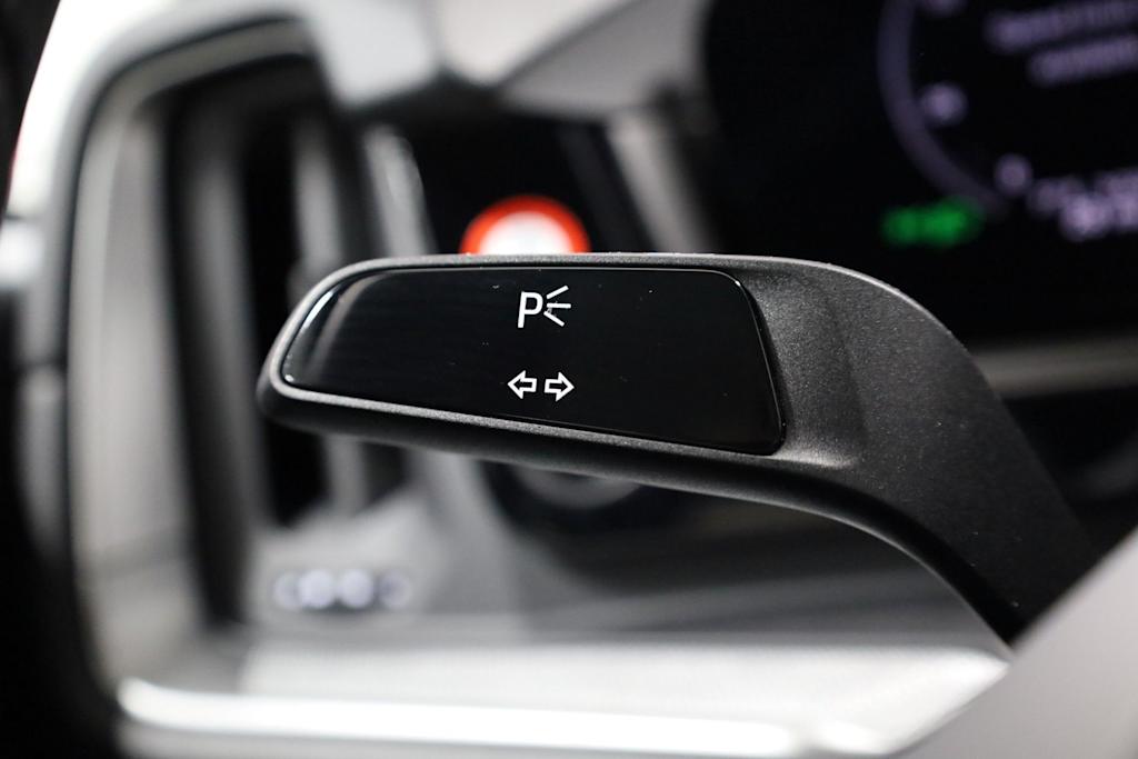 Thumbnail: 2025 Porsche Cayenne - 35