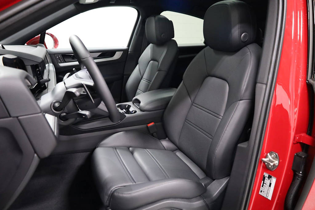 Thumbnail: 2025 Porsche Cayenne - 11