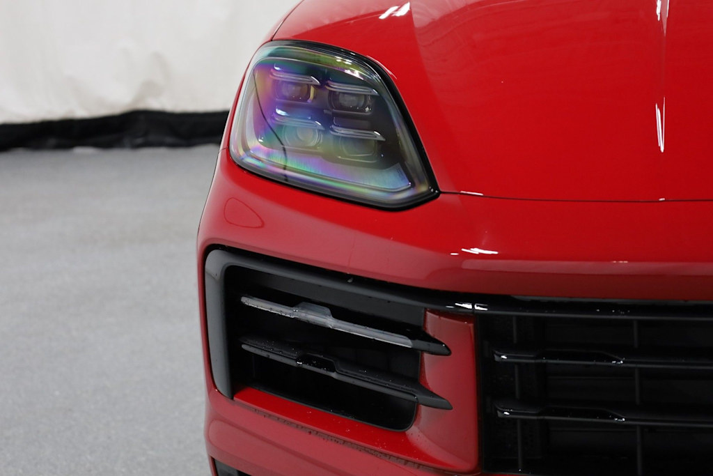 Thumbnail: 2025 Porsche Cayenne - 26