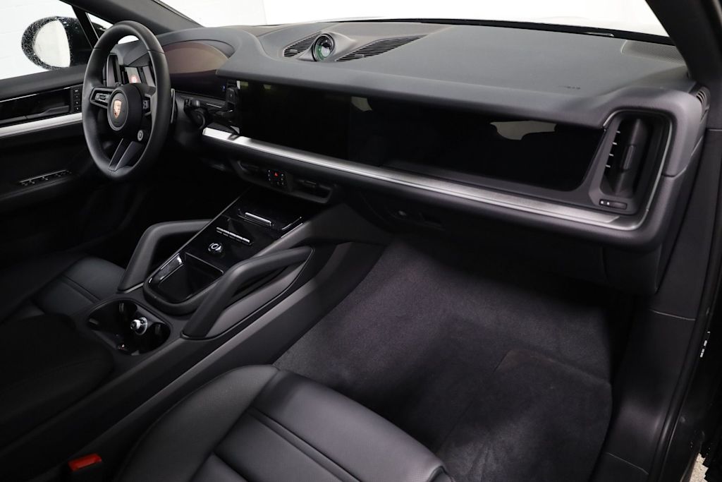 Thumbnail: 2026 Porsche Cayenne - 10