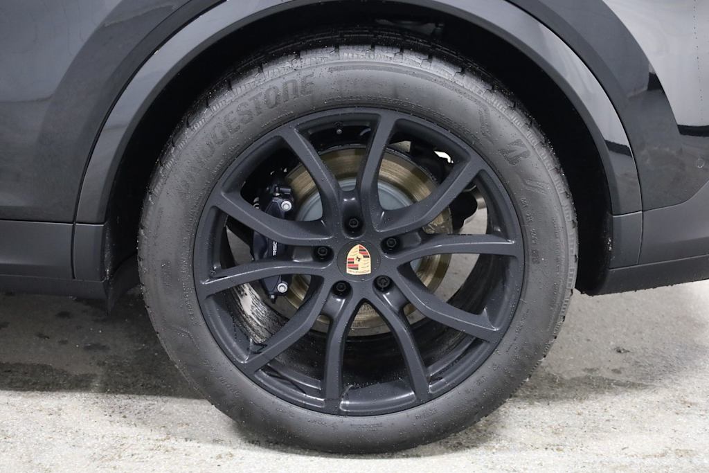 Thumbnail: 2026 Porsche Cayenne - 42