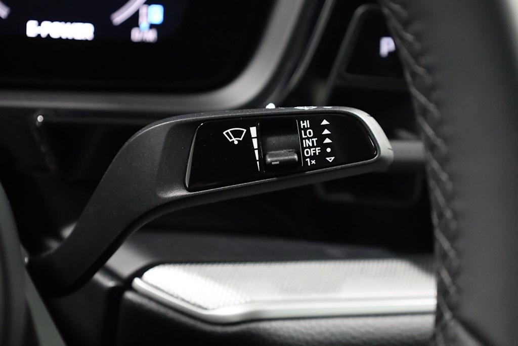 Thumbnail: 2026 Porsche Cayenne - 36