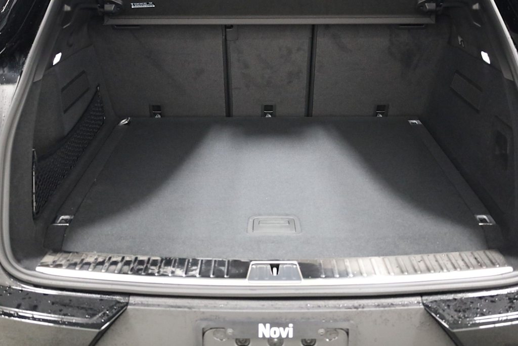 Thumbnail: 2026 Porsche Cayenne - 19