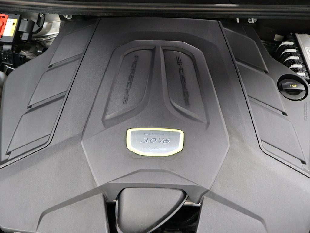Thumbnail: 2023 Porsche Cayenne - 9