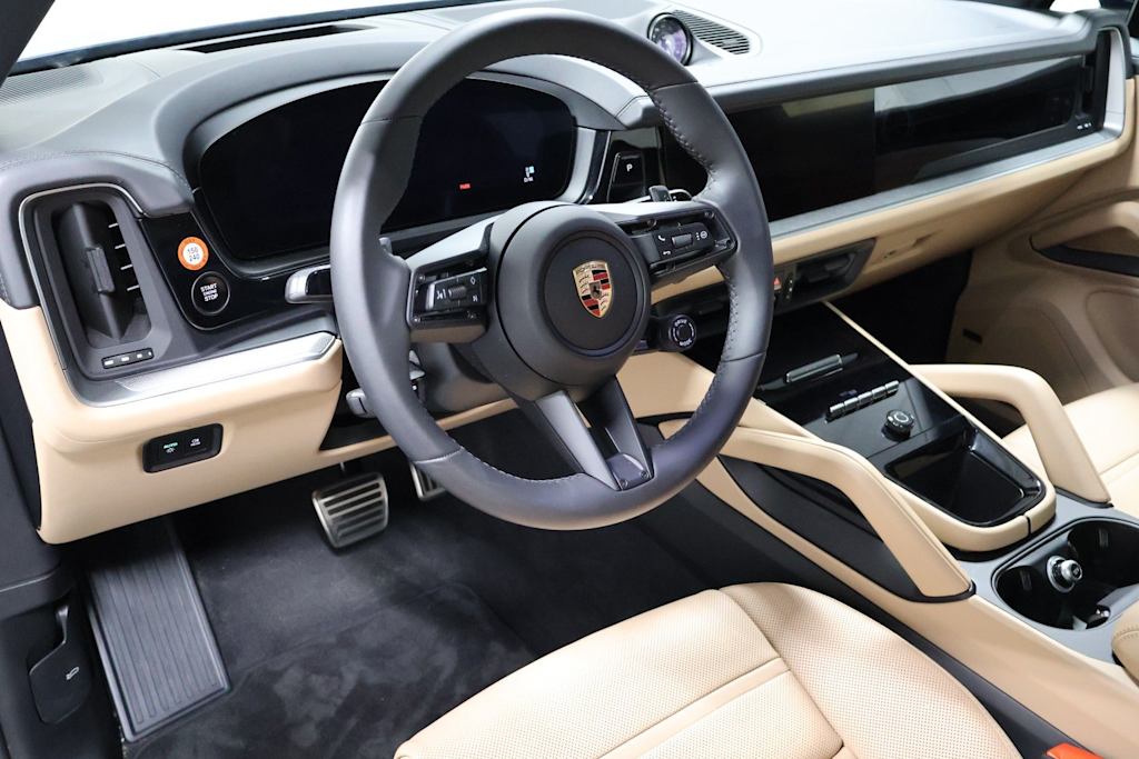 Thumbnail: 2026 Porsche Cayenne - 2