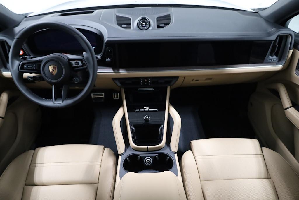 Thumbnail: 2026 Porsche Cayenne - 15